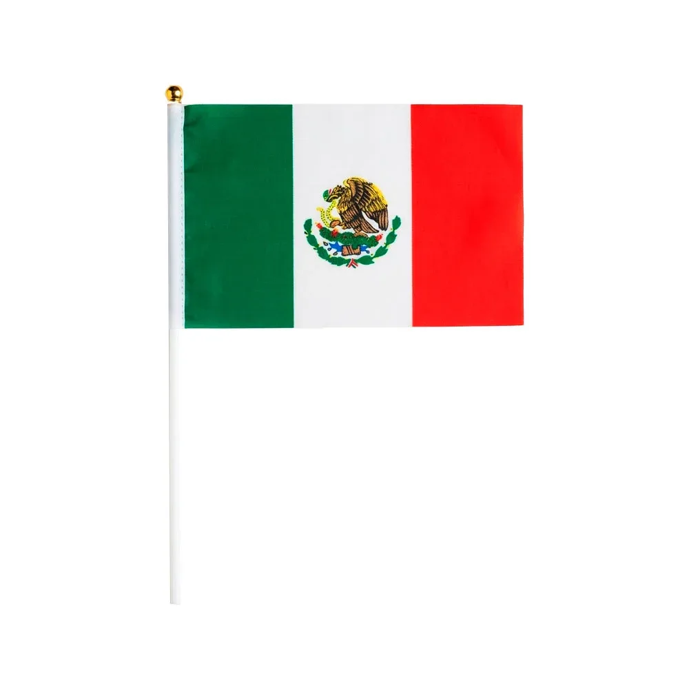 1pza Bandera pequeña de México tipo tela de 21x28cm