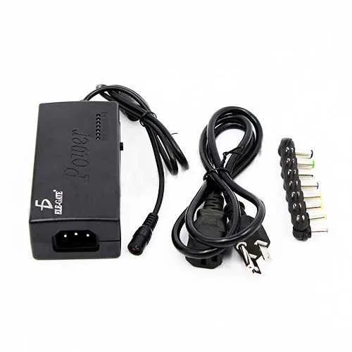 Cargador universal con 8 puntas intercambiables y variables de voltaje para laptop 12-24v / ch.25