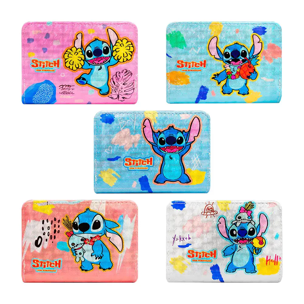 Cartera con estampado de stitch y holográfica con cierre + asa, varios colores